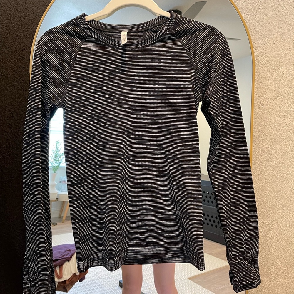 ATHLETA Long Sleeve Top